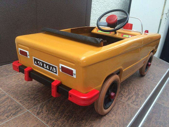 pedal car for 10 year old