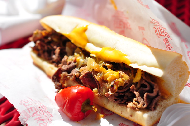 How Philly Cheesesteaks Became a Big Deal in Lahore, Pakistan