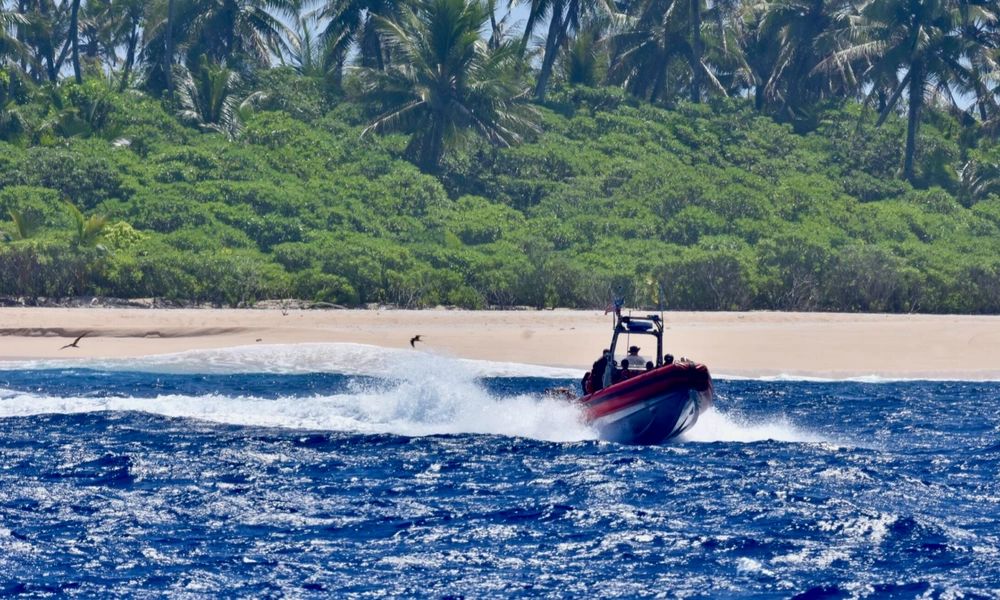 Pacific Shipwreck Rescue Operation Leads to Unexpected Family Reunion ...