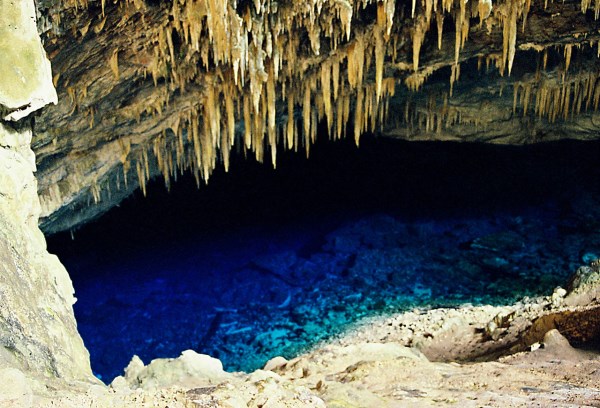 10 Amazing Grottoes & Caves - grottoes, mexican crystal caves - Oddee