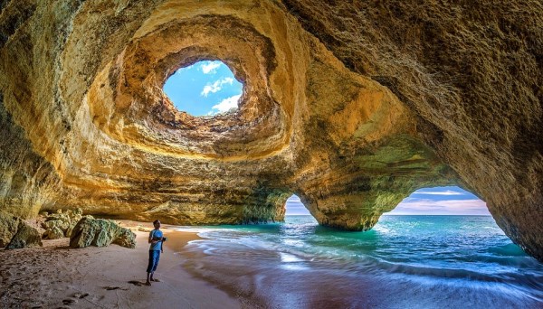 10 Breathtaking Caves - Oddee