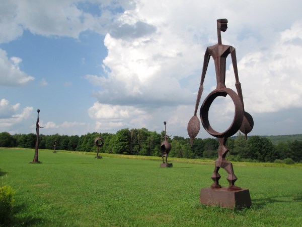 9 Freaky Sculpture Parks - Oddee